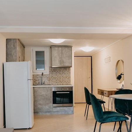 Best House, Central Luxury Apartment, Agiou Nikolaou, Patra Kültér fotó