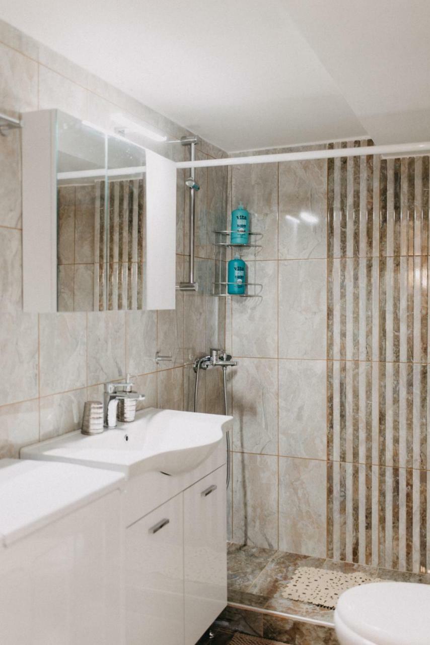 Best House, Central Luxury Apartment, Agiou Nikolaou, Patra Kültér fotó