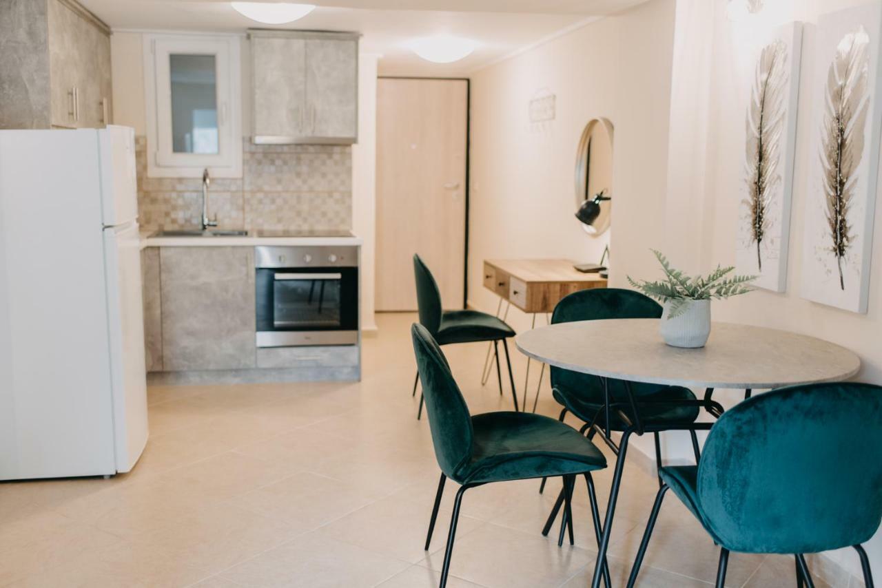 Best House, Central Luxury Apartment, Agiou Nikolaou, Patra Kültér fotó