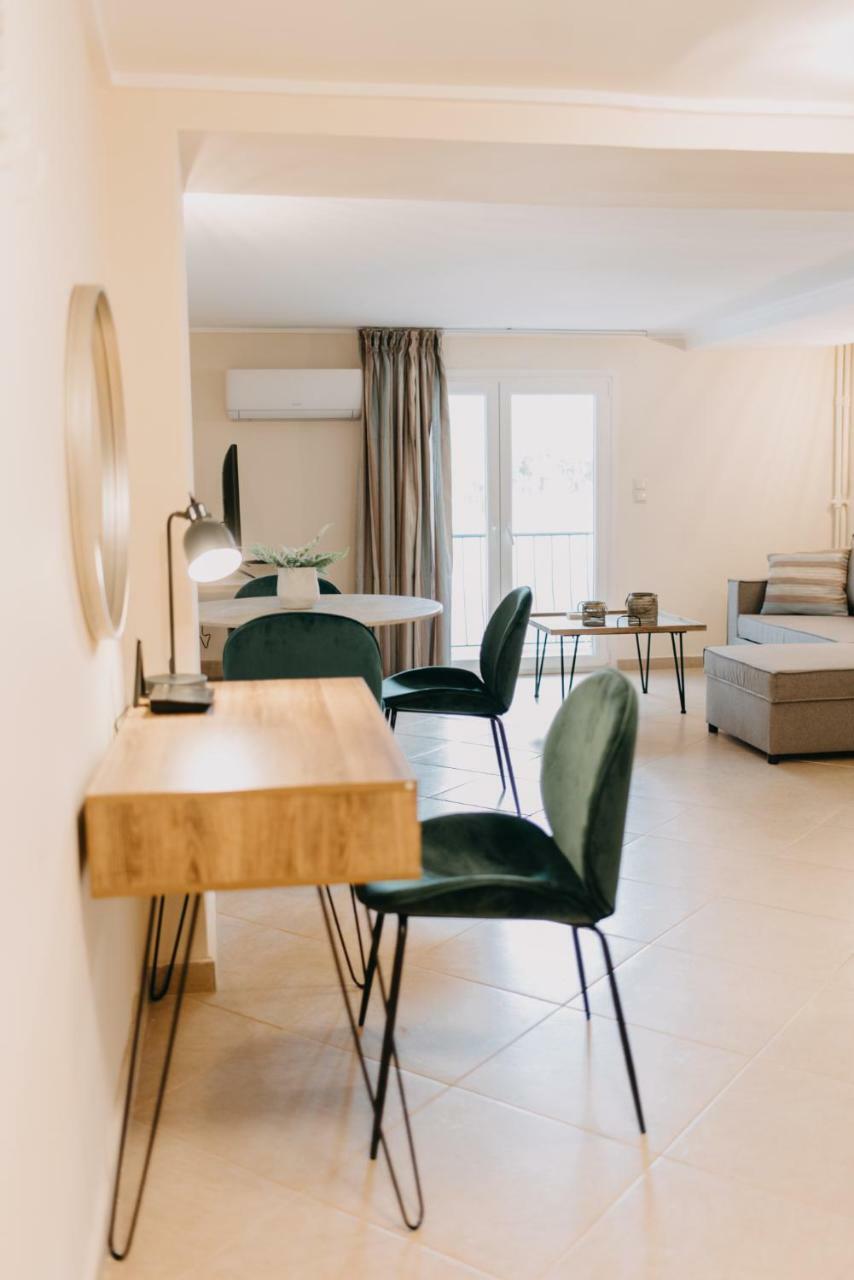 Best House, Central Luxury Apartment, Agiou Nikolaou, Patra Kültér fotó