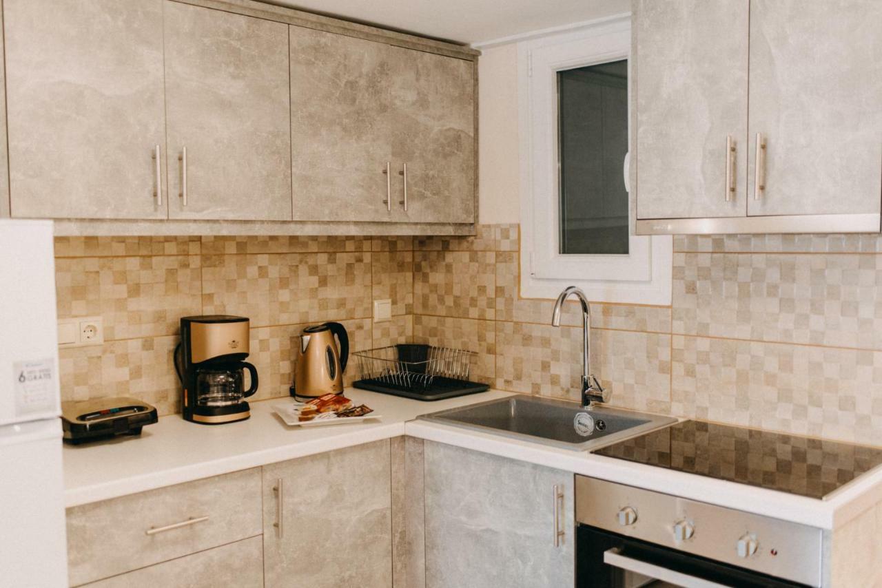 Best House, Central Luxury Apartment, Agiou Nikolaou, Patra Kültér fotó